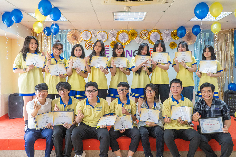 đơn vị đào tạo học sinh chuyên Anh